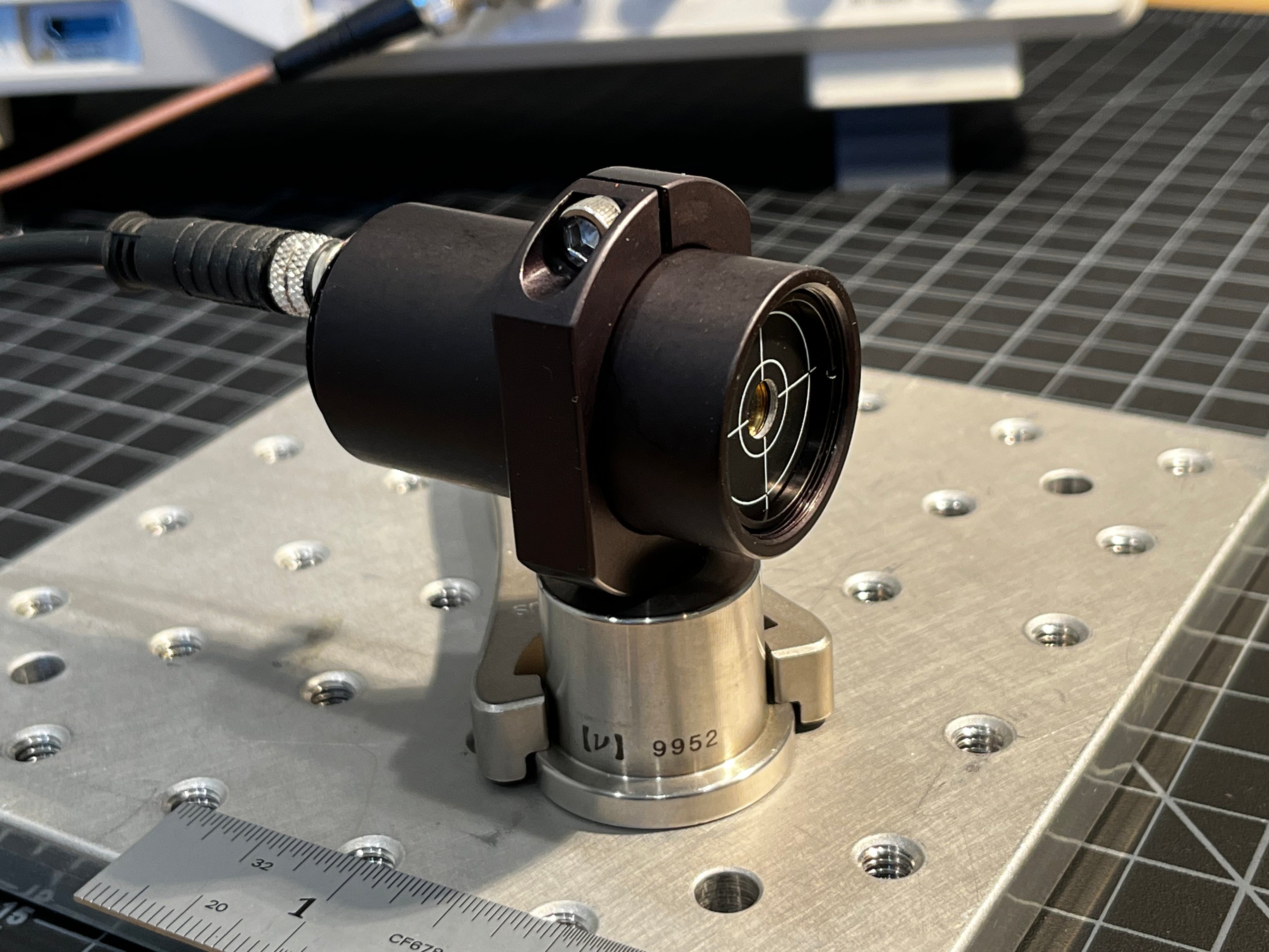 Large Area Fast Amplified Si Photodiode